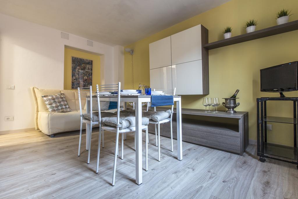 Susy Biennale Apartment - Canal View And Garden Veneza Exterior foto