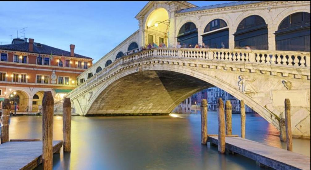 Susy Biennale Apartment - Canal View And Garden Veneza Exterior foto